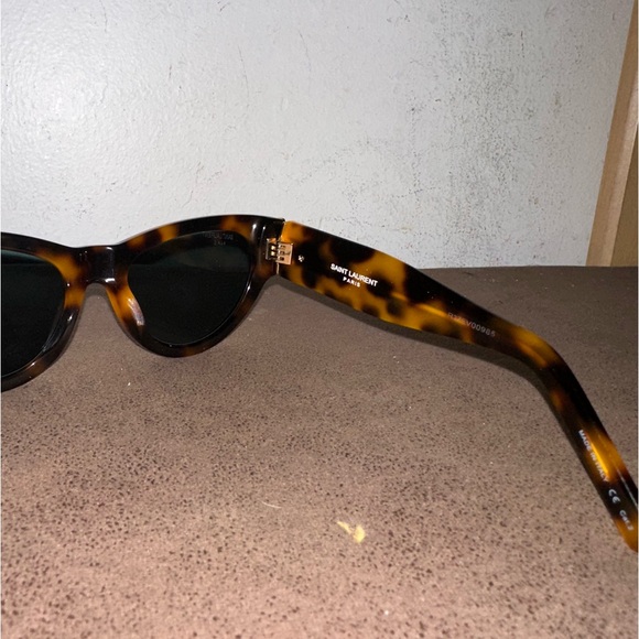 Saint Laurent YSL Tortoiseshell Cateye Sunglasses 1:1 - Picture 4 of 10